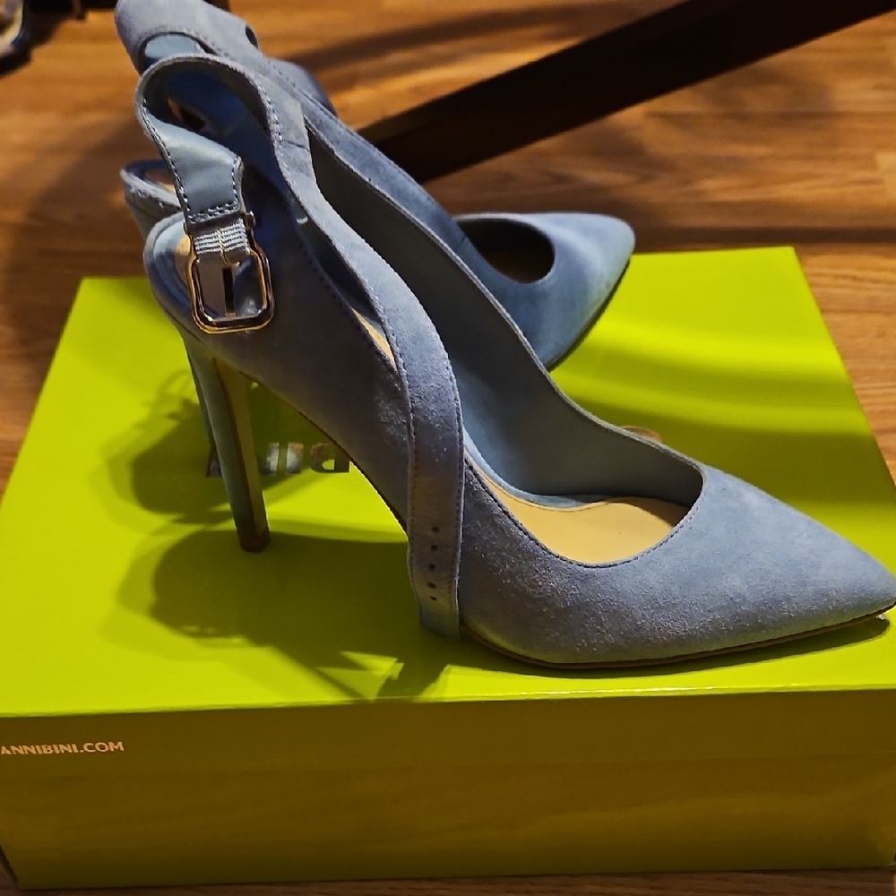 Giani Bernini Sky Blue Slingback Heels